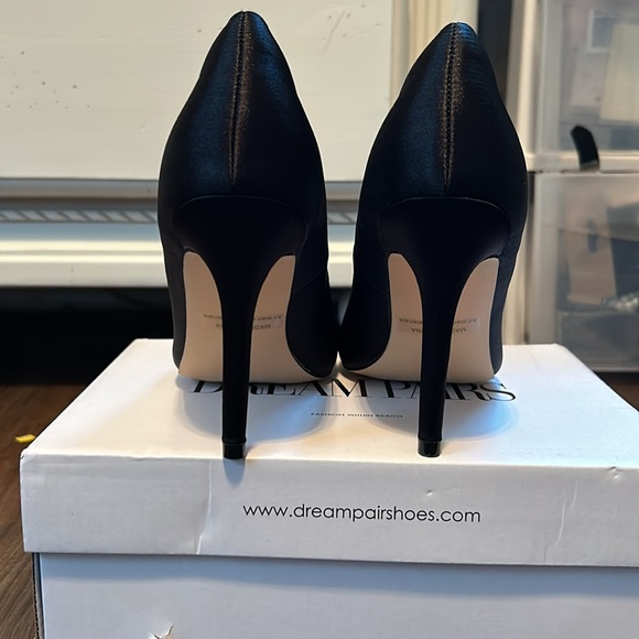 Dream pairs heels - Picture 4 of 7